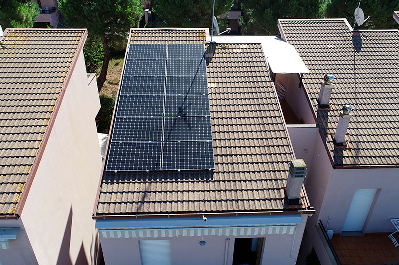 Impianto fotovoltaico residenziale per villetta a schiera di Ancona