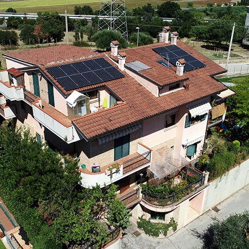 Impianto Fotovoltaico residenziale SunPower a Loreto 